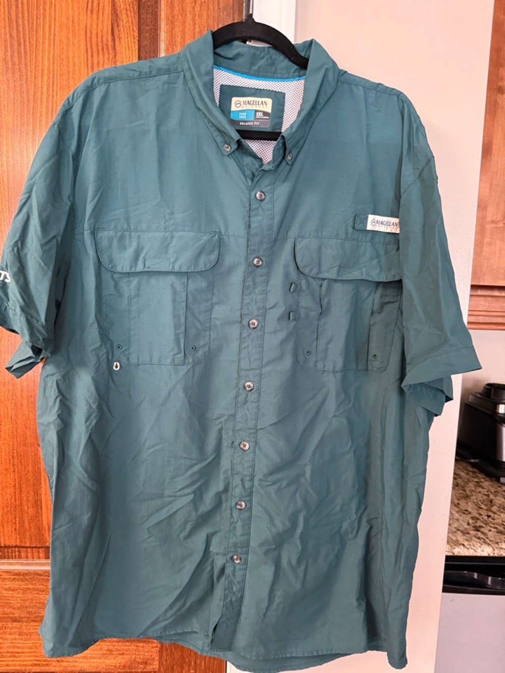 Magellan Outdoors Men’s Short-Sleeve Button-Front Teal Green Shirt